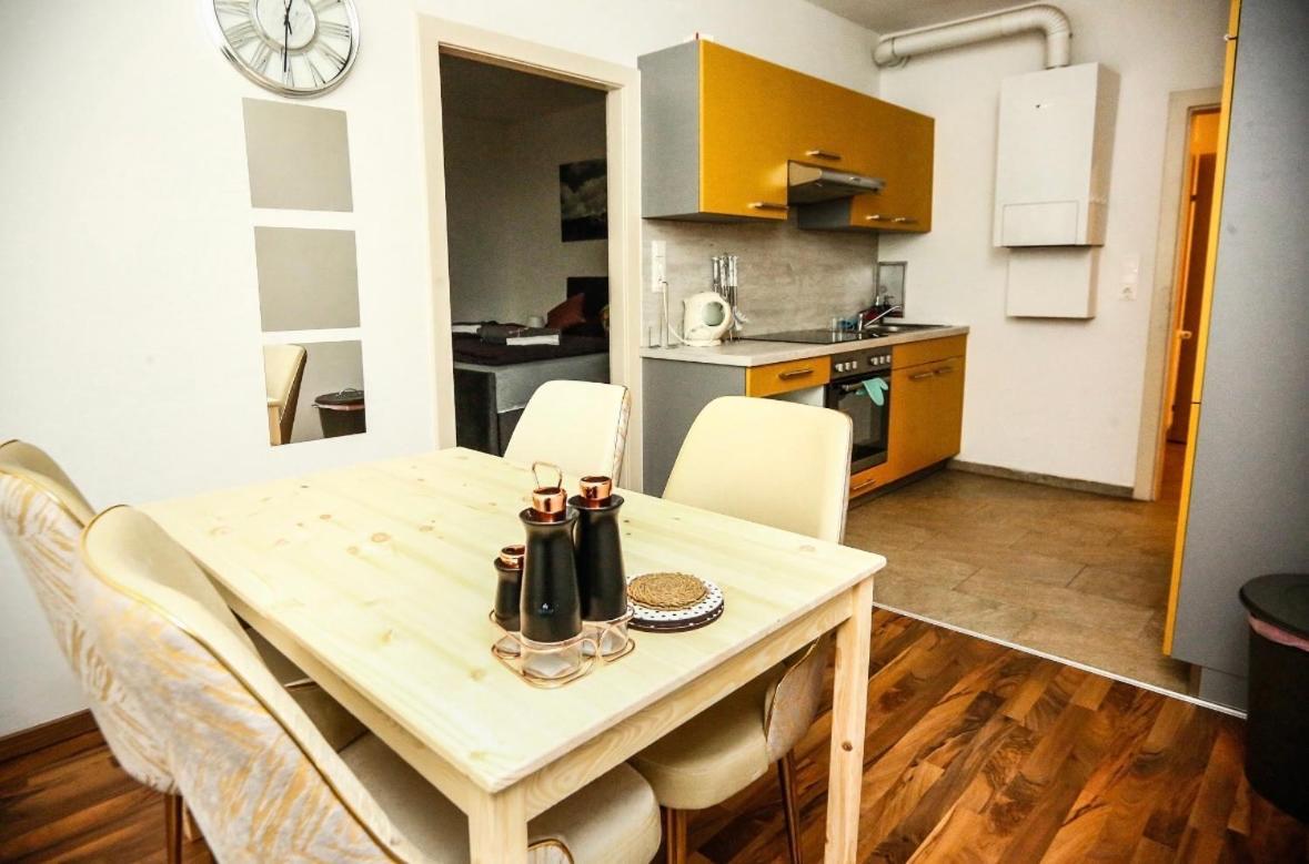 Appartment Nahe Belvedere Garden Viena Exterior foto